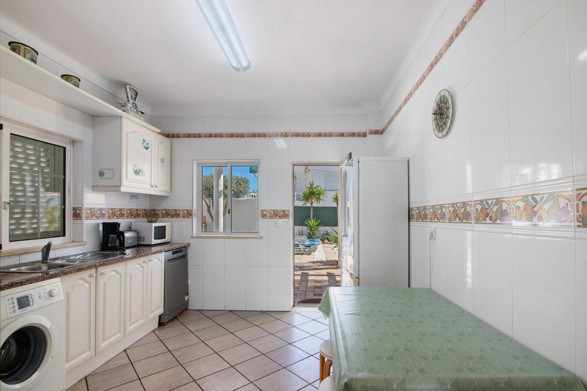 Breeze - Adults Only Holiday home *