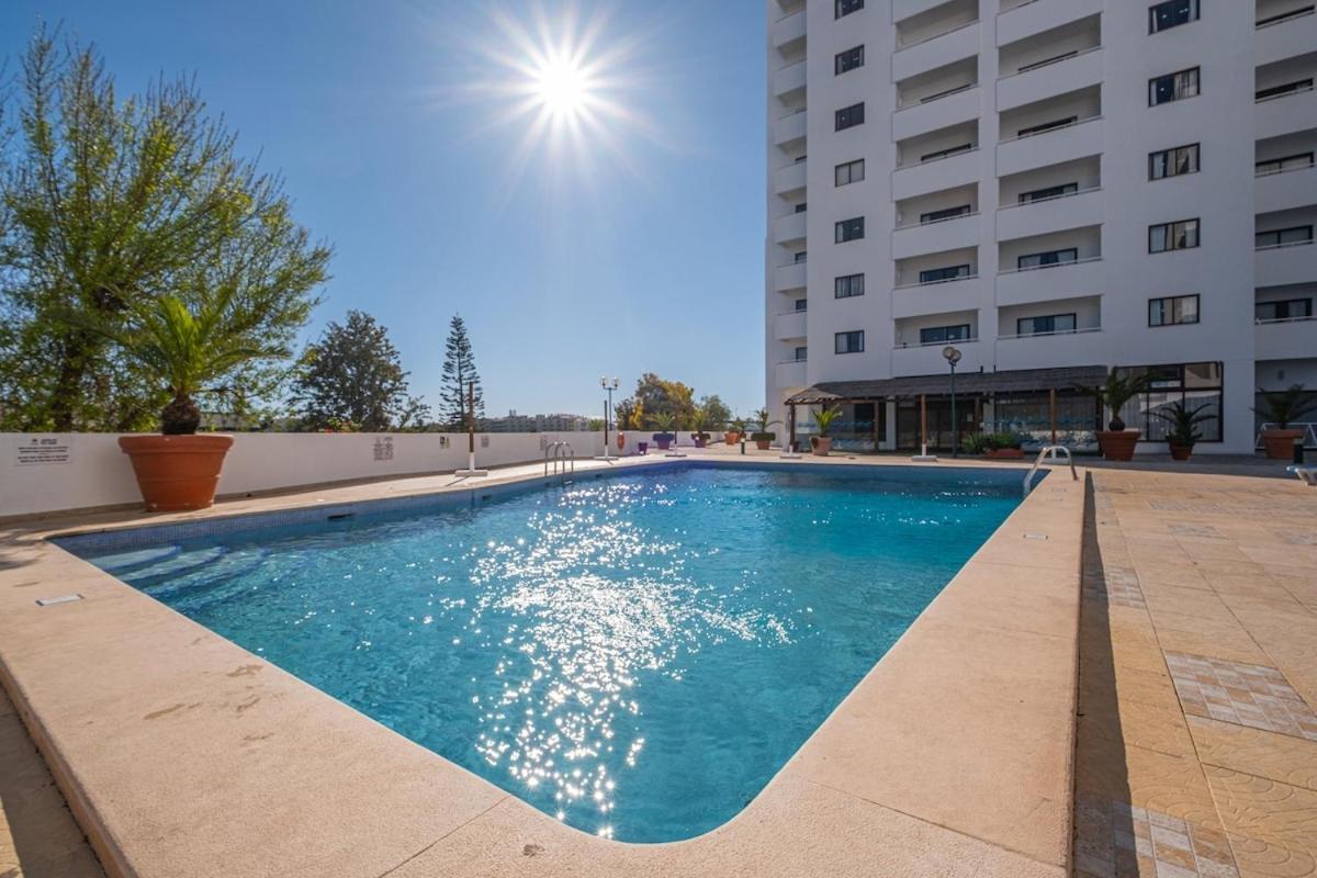 Apartamento Cozy With Indoor Pool