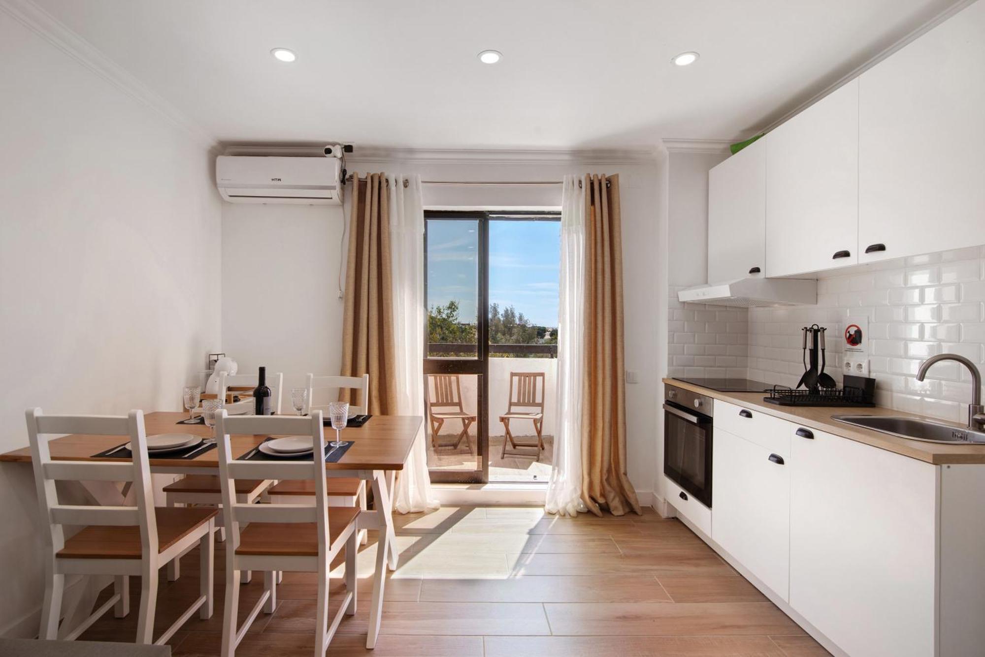 Lovely And New In Oura Apartment Albufeira