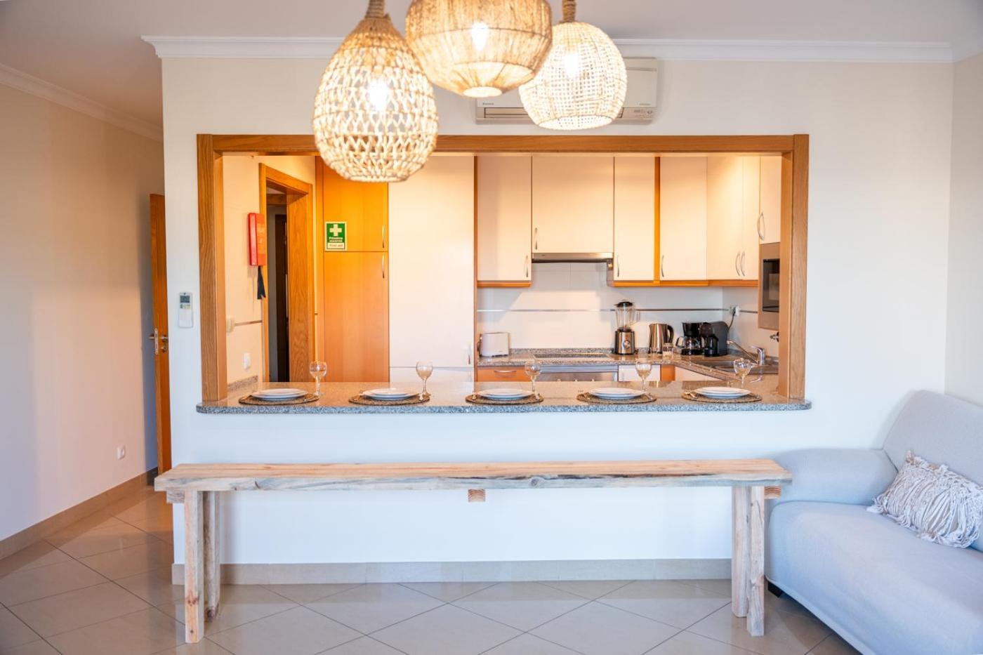 Old Town Boho Seaview Elegance Apartment