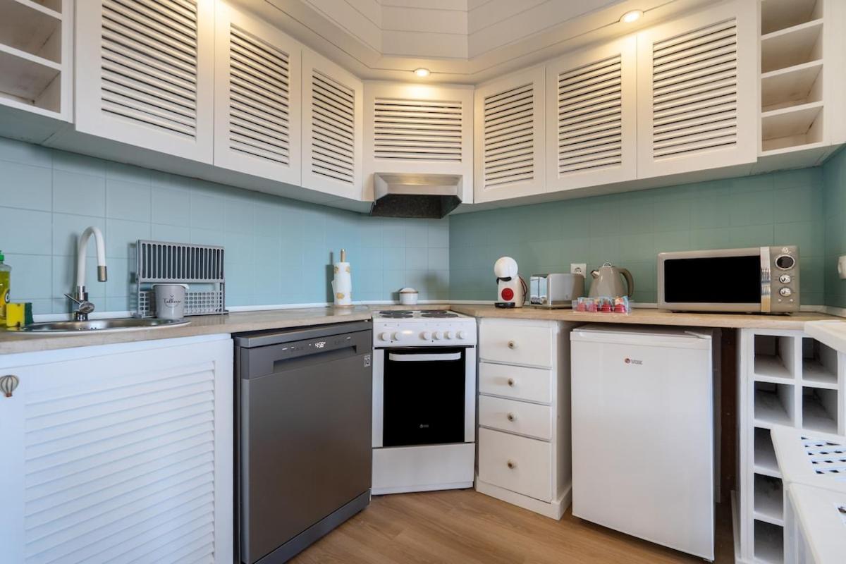 New! Perfect With Swimming Pool Apartment Albufeira