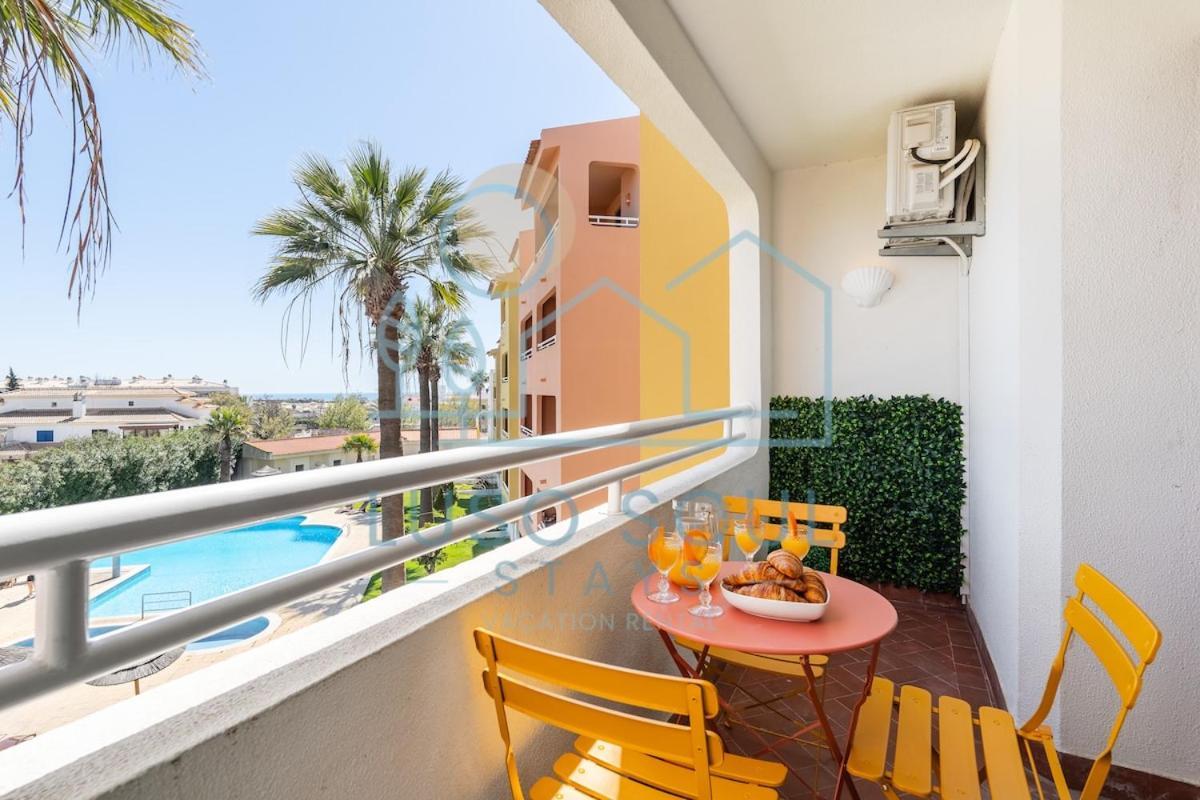 New! Perfect With Swimming Pool Apartment Albufeira