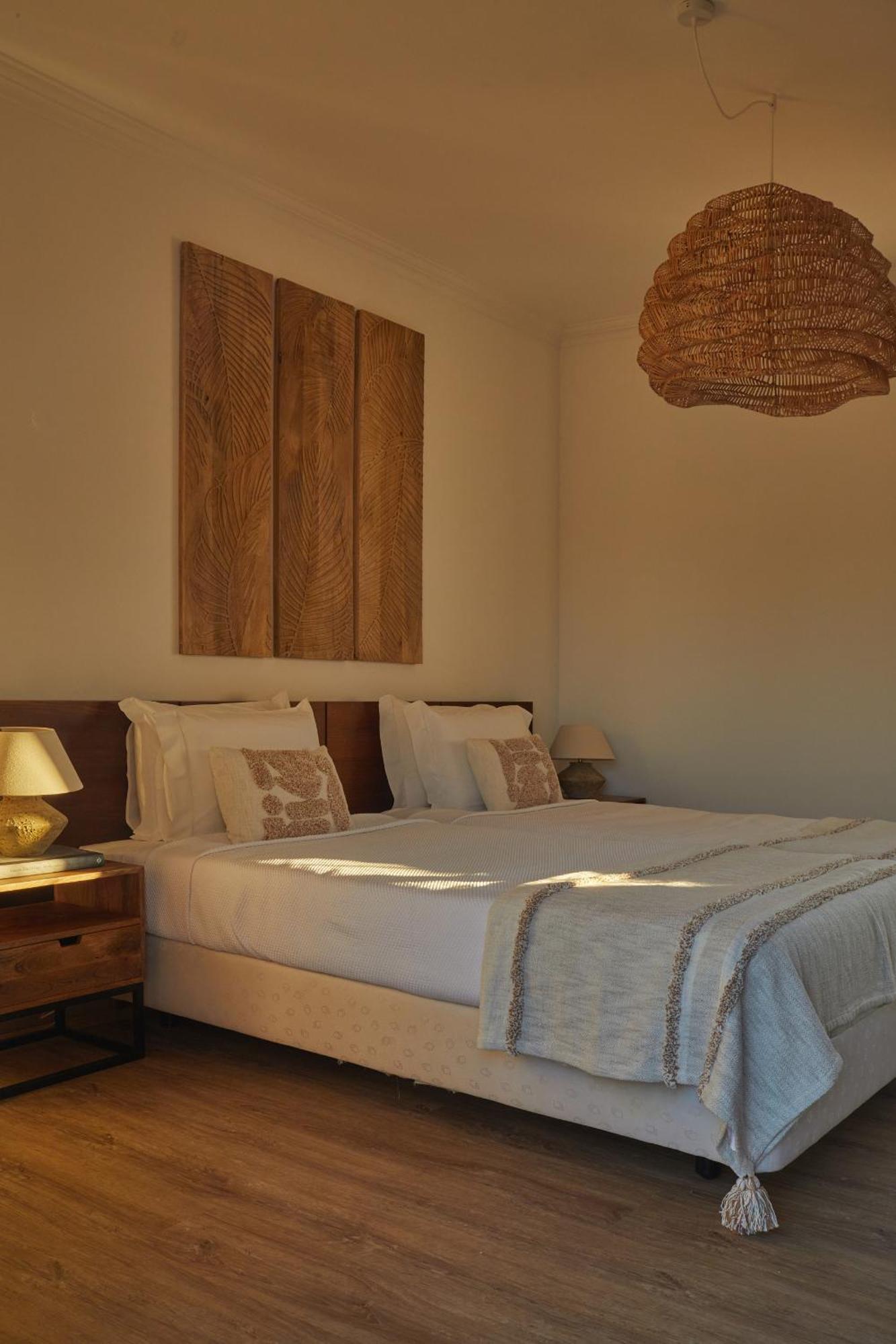 Monte Oliveiras With Private Pool *