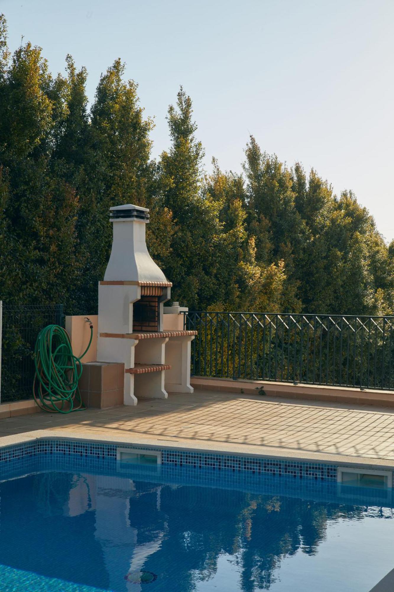 Villa Monte Oliveiras With Private Pool