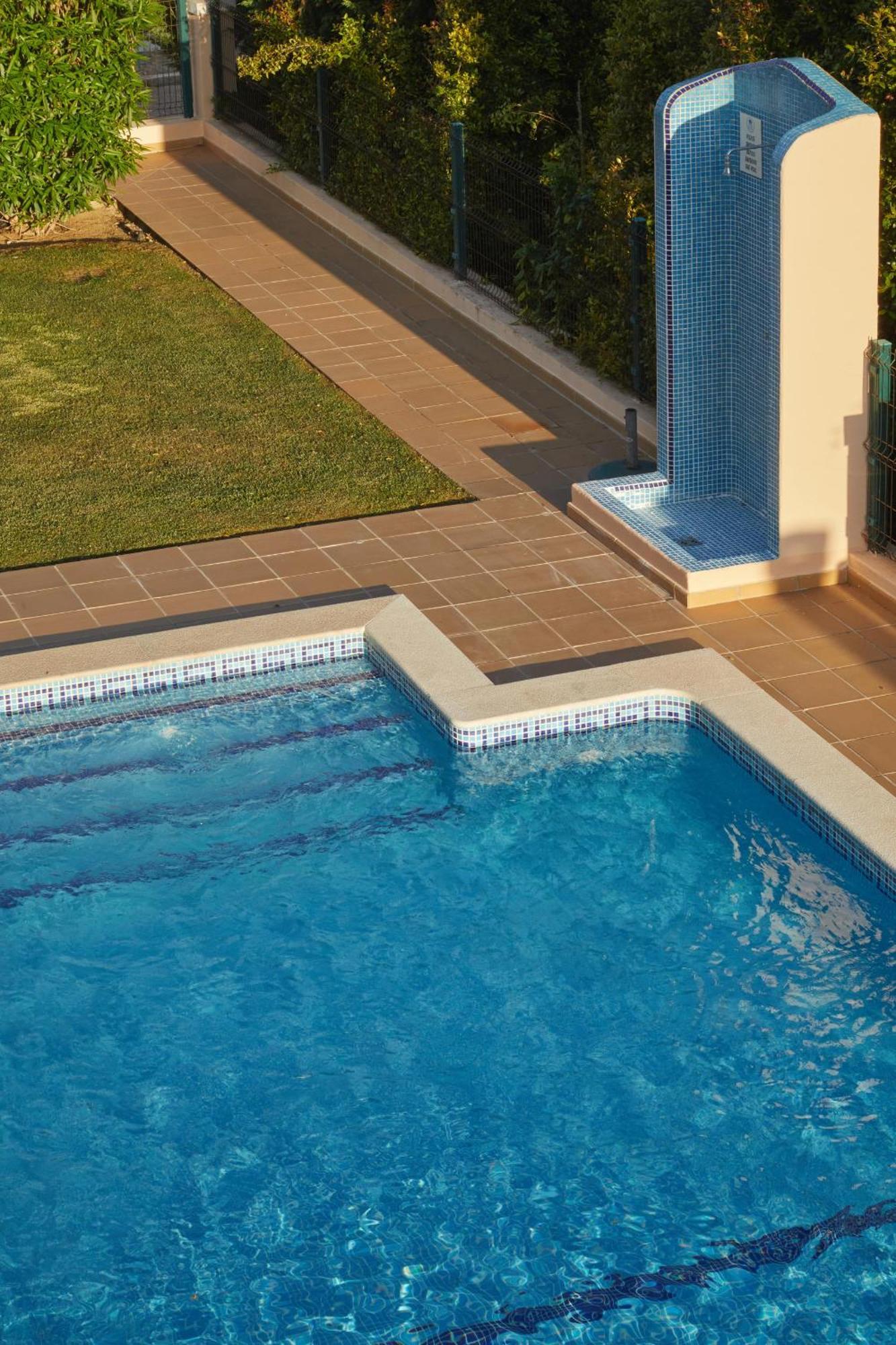 Villa Monte Oliveiras With Private Pool