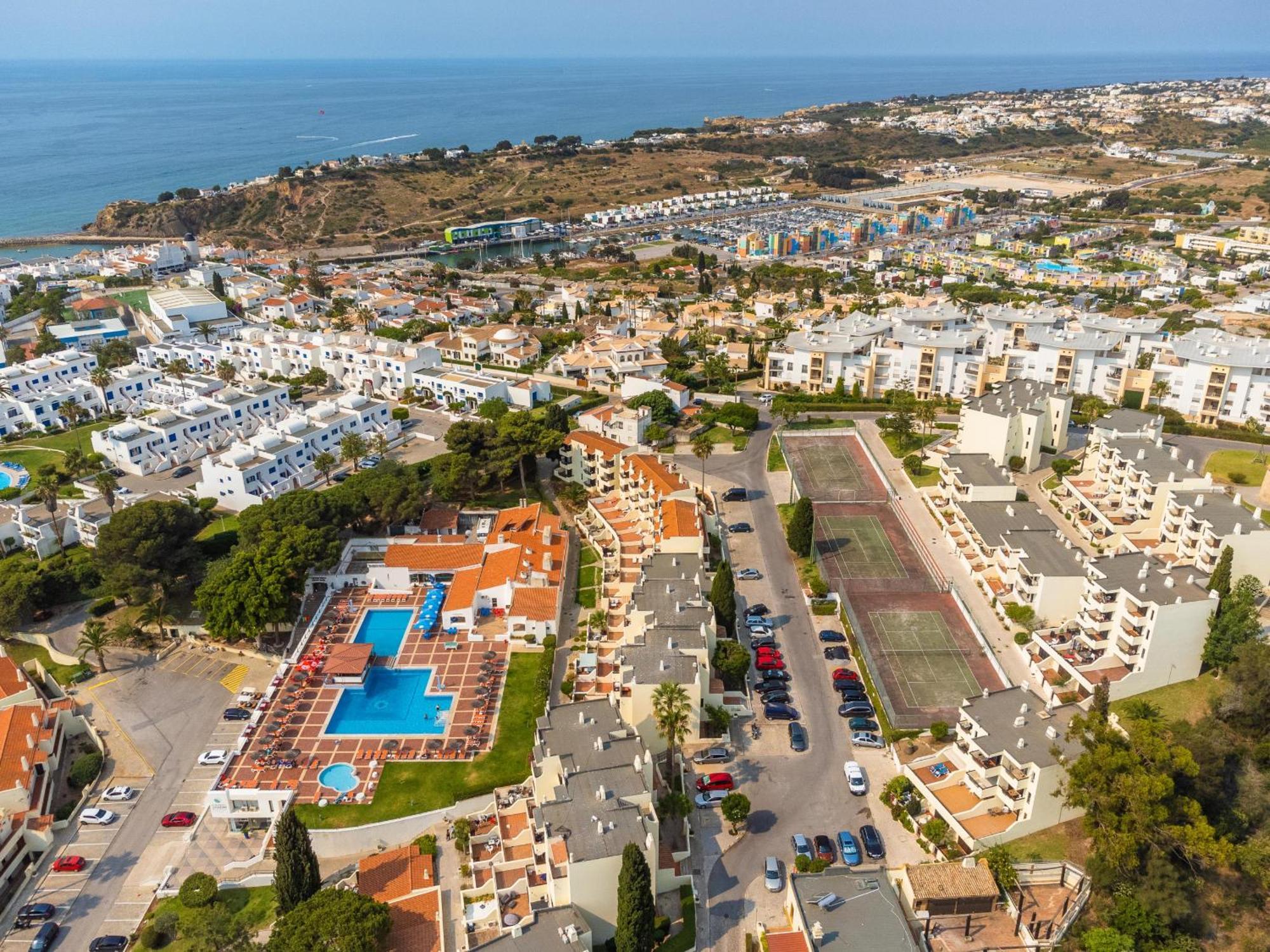 With Sea View - Free Wi-fi - Pool