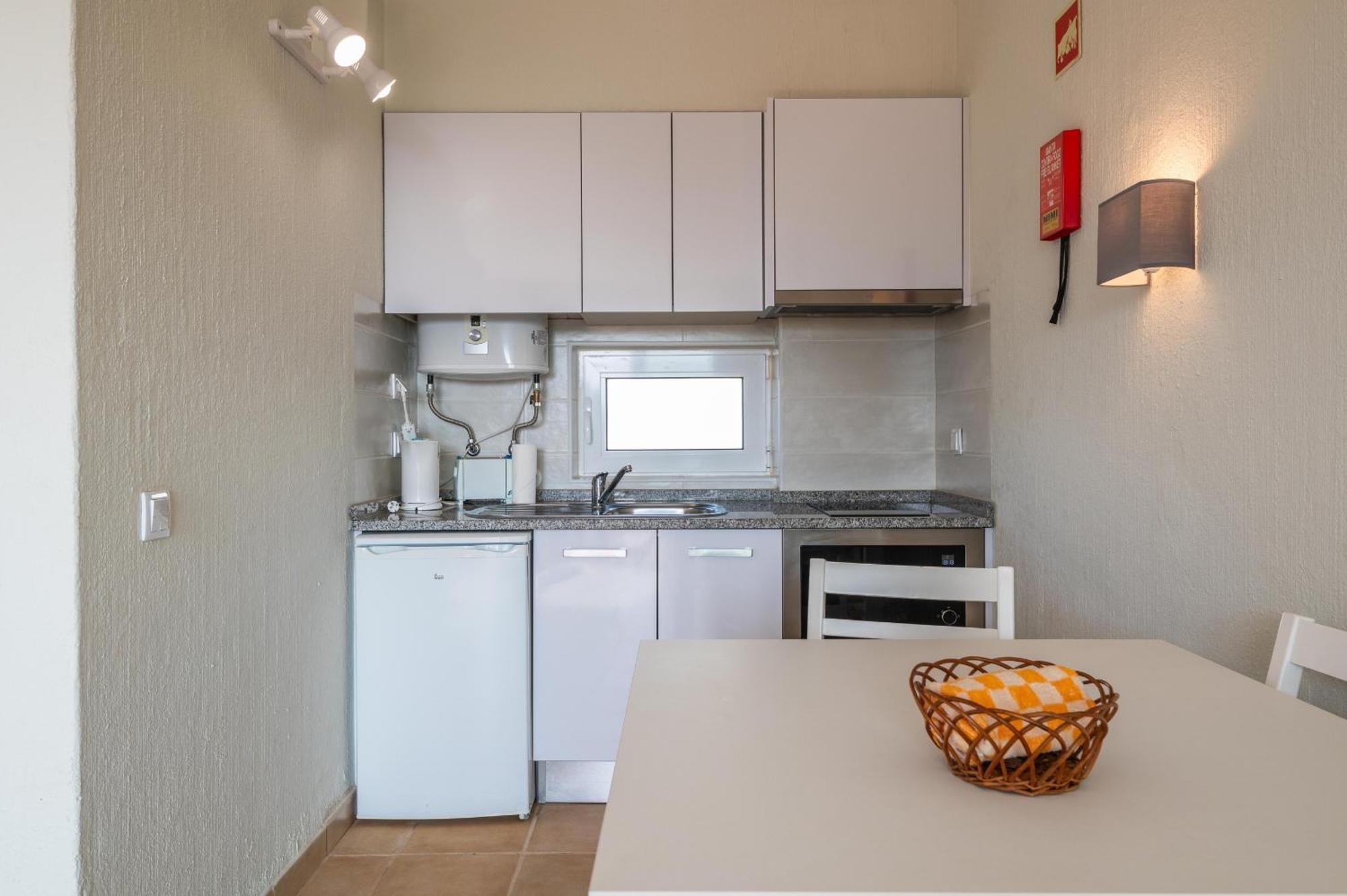 Apartment With Sea View - Free Wi-fi - Pool Albufeira