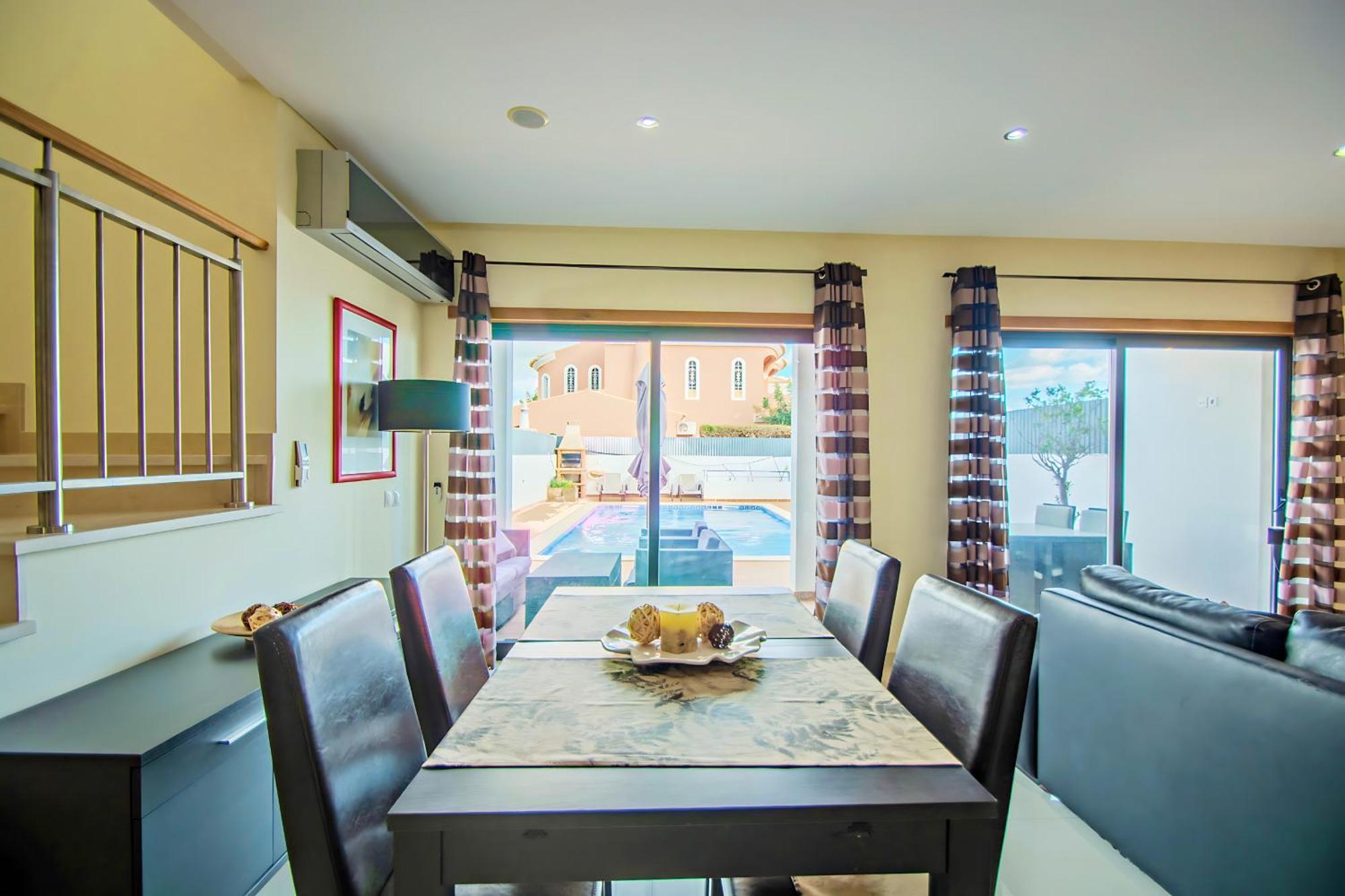Villa Feliz Algarve With Private Pool - Sao Rafael Albufeira