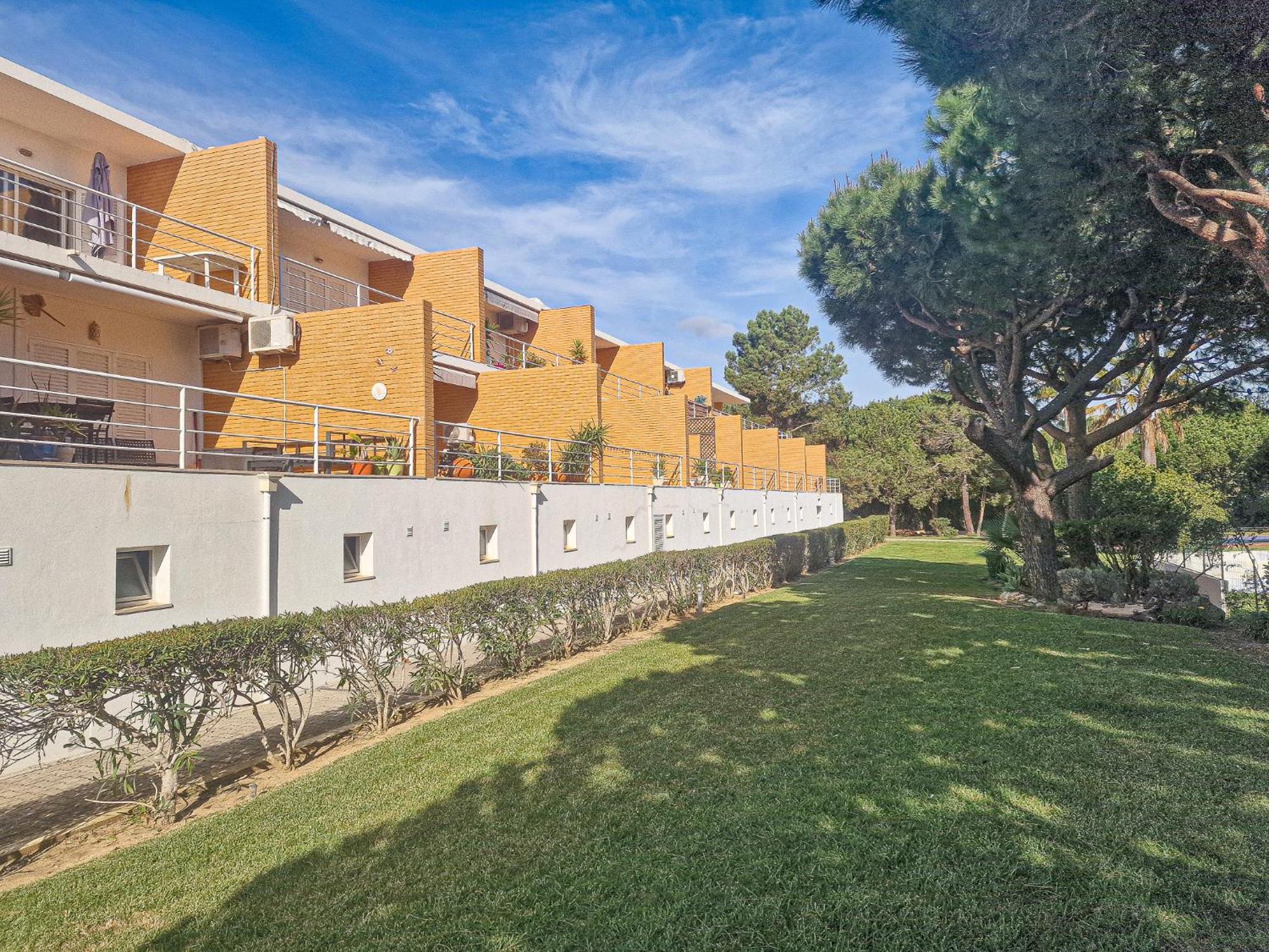 Jardins Do Castelo - Piscina E Tranquilidade - By Bedzy Apartment Albufeira