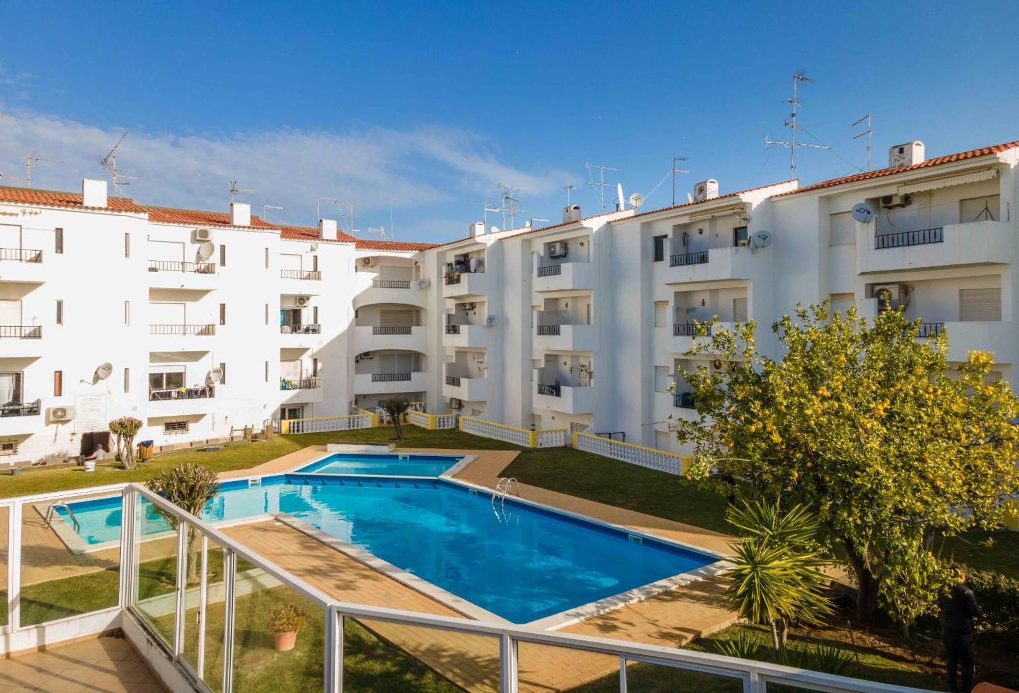 Santa Eulália 2-bedroom - Swimming Pool Apartamento