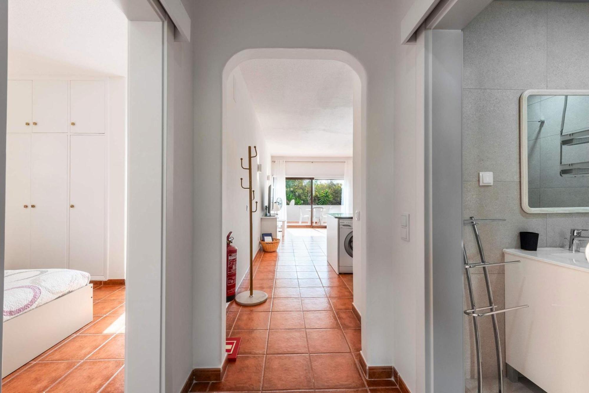 Pateo - One Bedroom In Apartment