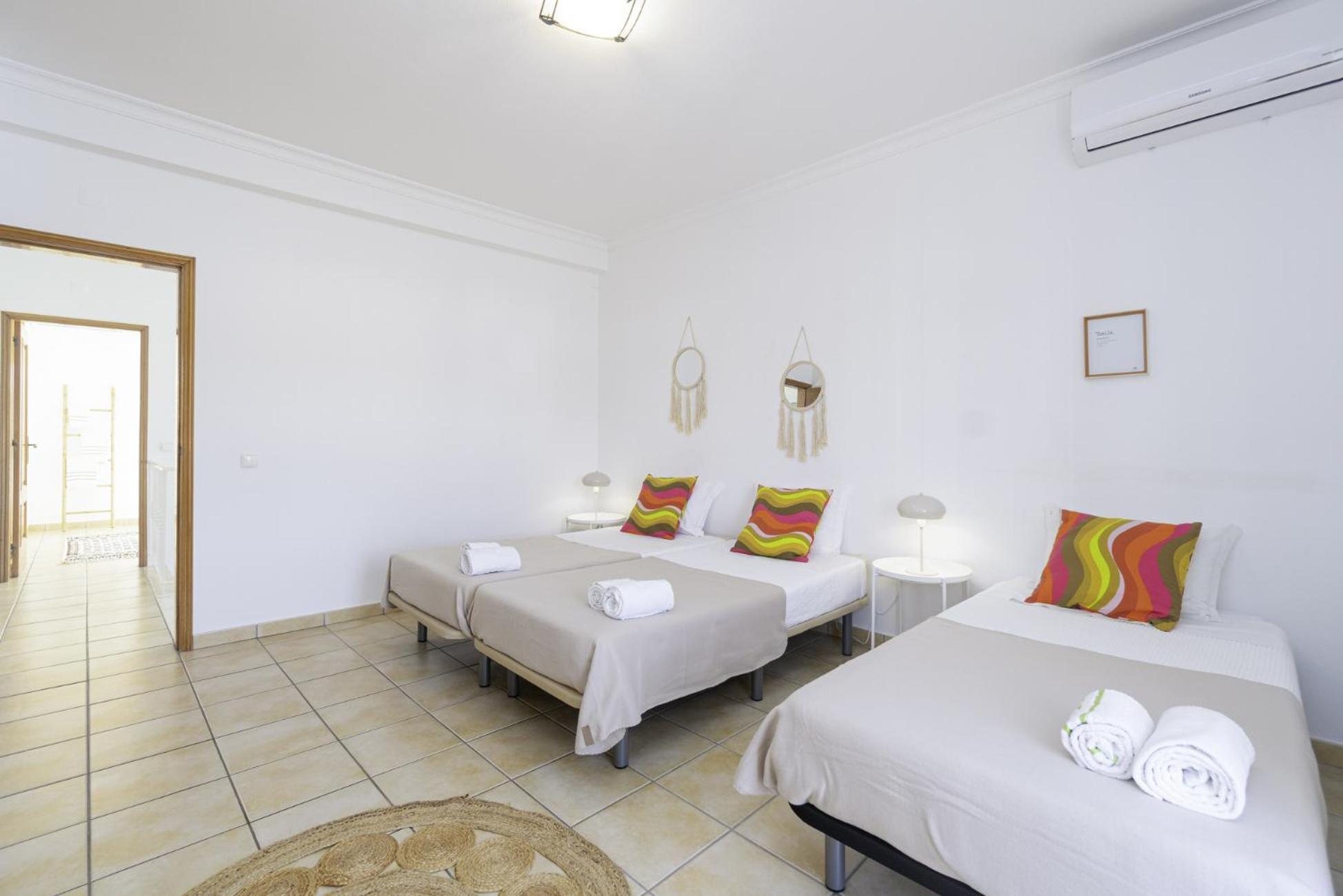 Menina By Ocvillas * Albufeira