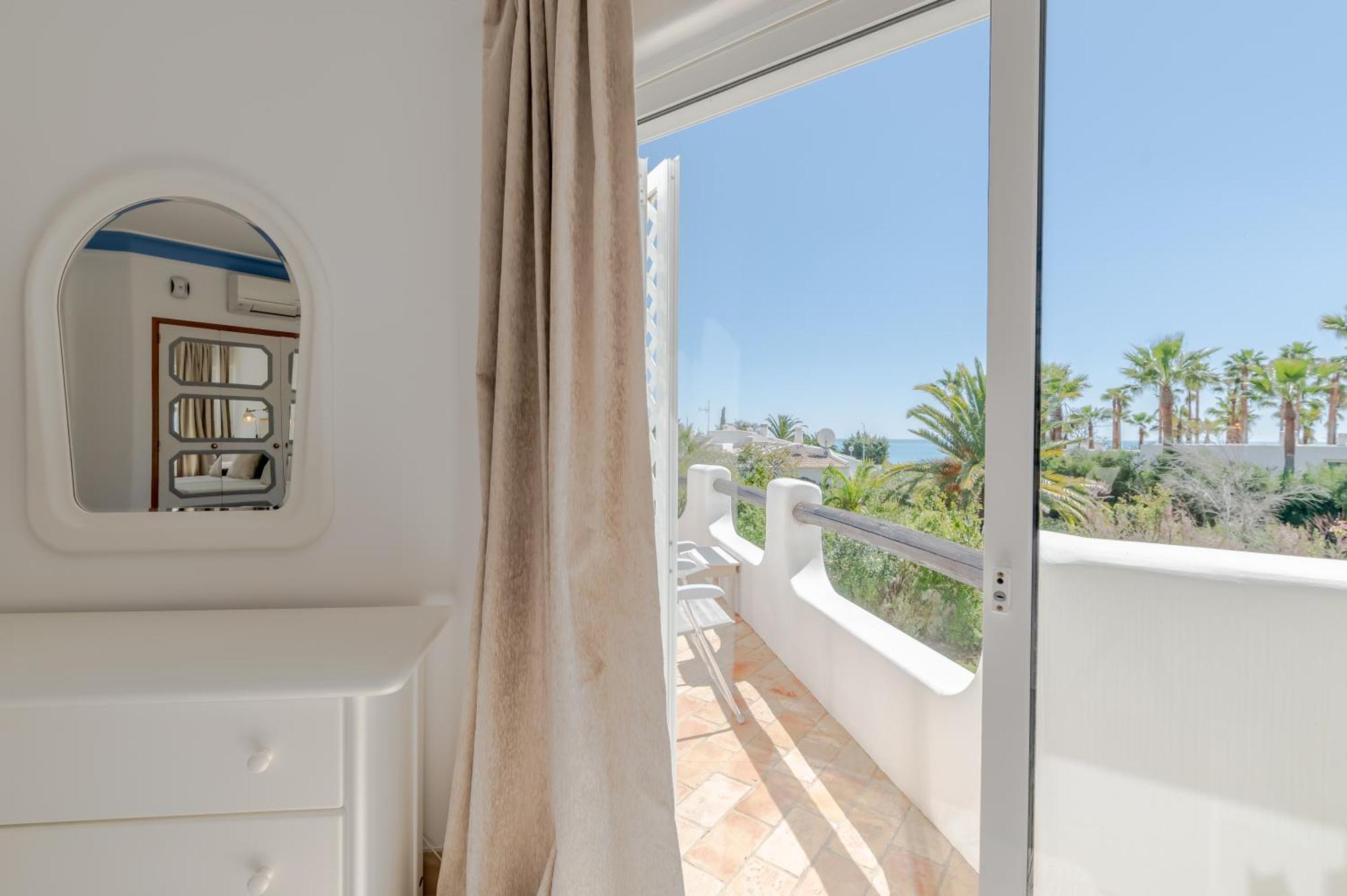 Ocean Vista Retreat With & Pool Access By Drago * Albufeira