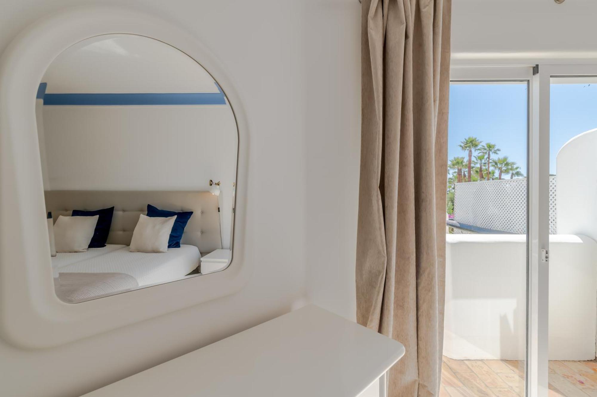 Ocean Vista Retreat With & Pool Access By Drago *