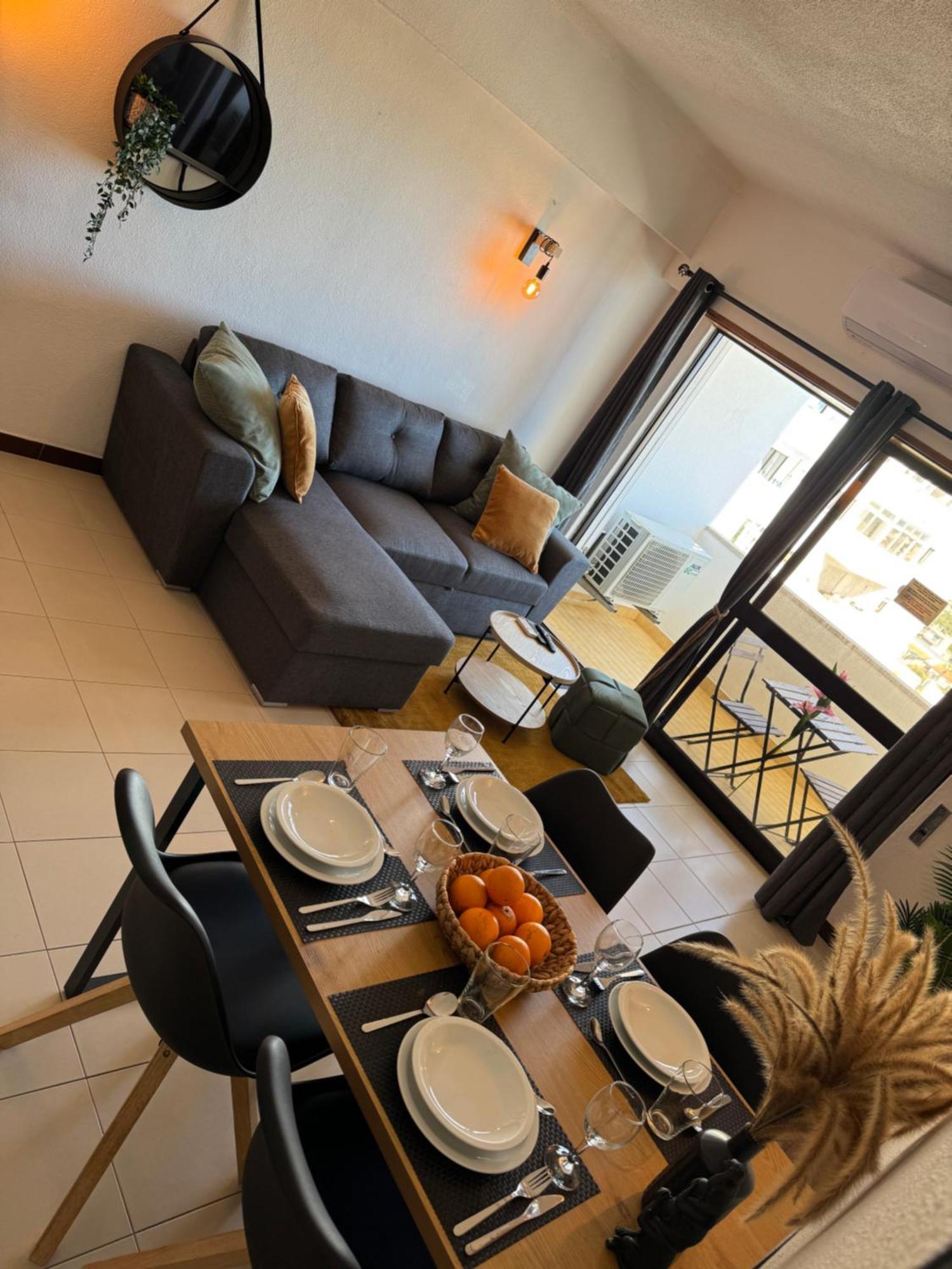 Cozy Sea View With Balcony & Access * Albufeira