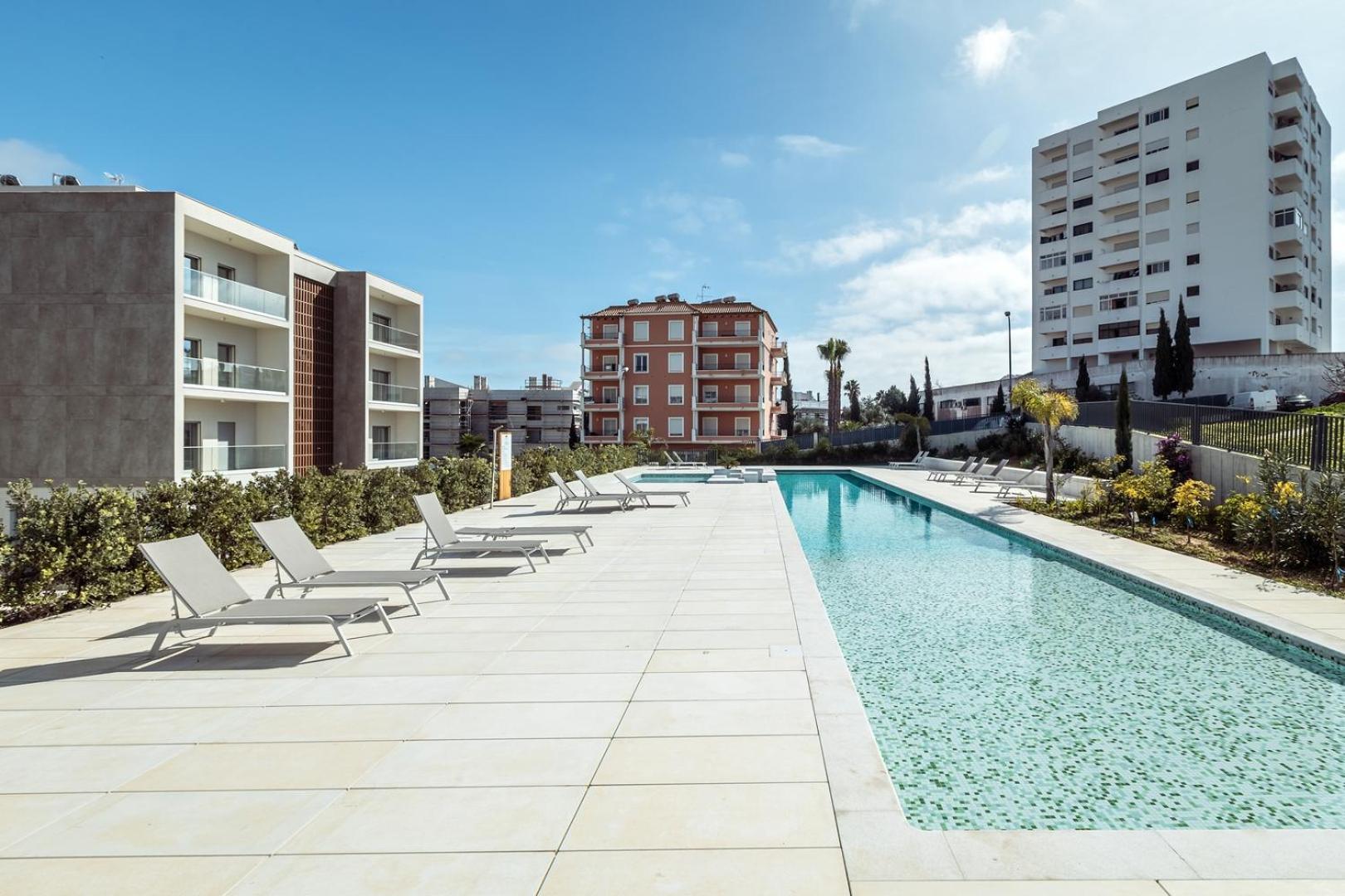 Apartment View - Cozy Corner With Pool *