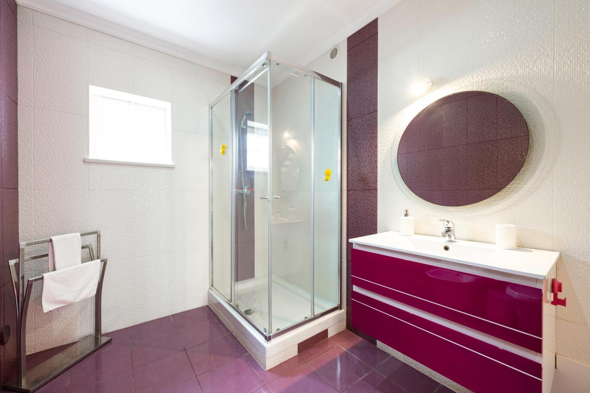 Full Private 180sqm - Terrace Jacuzzi - 200m & Sea View Villa Albufeira