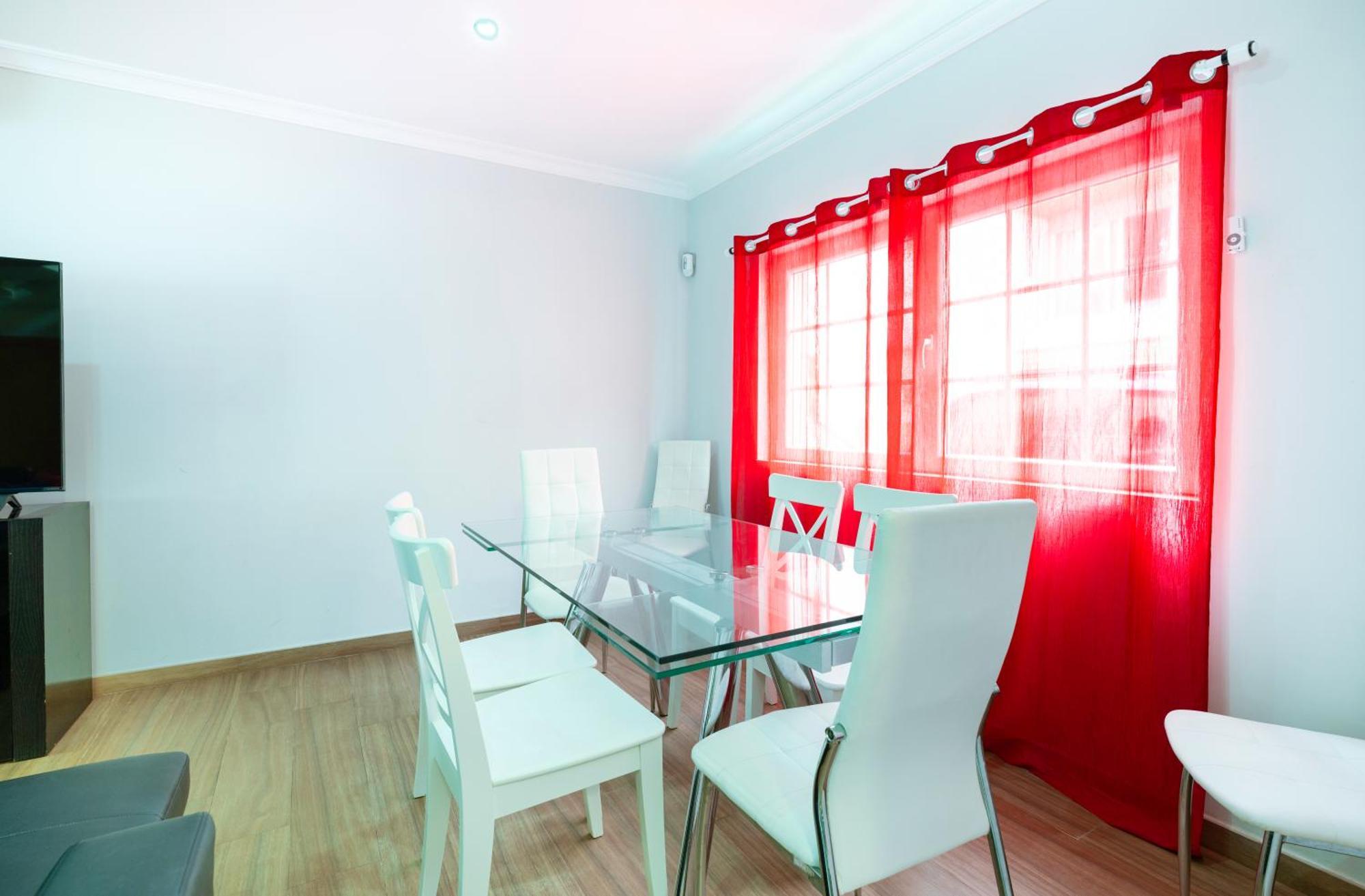 Full Private 180sqm - Terrace Jacuzzi - 200m & Sea View Villa *