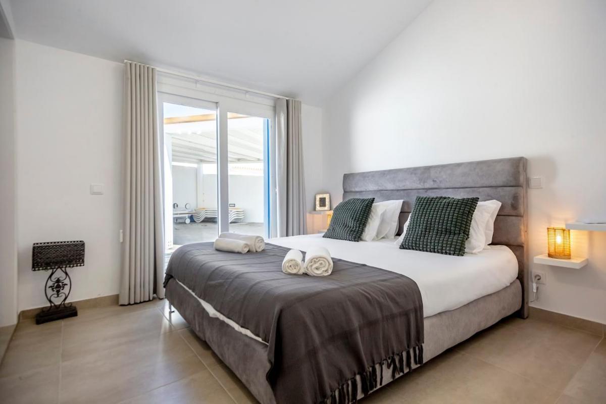 Beautiful With A Pool Villa Albufeira