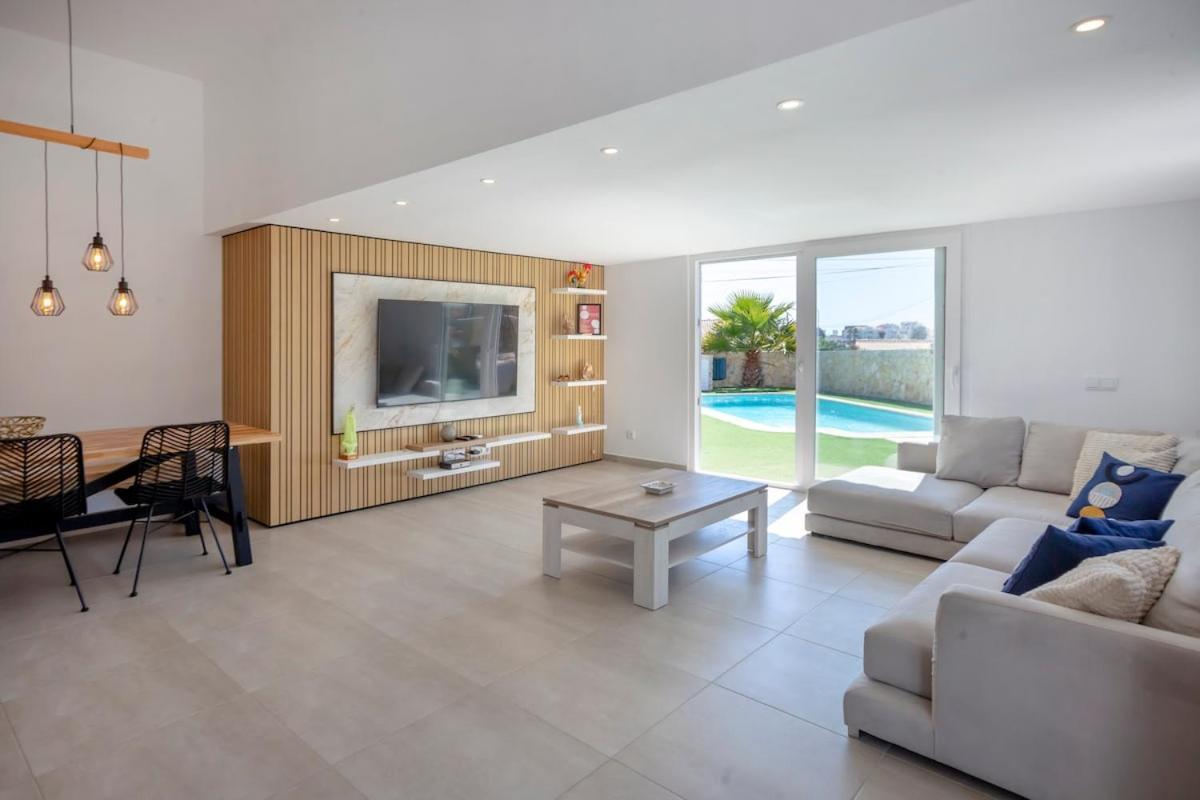Villa Beautiful With A Pool Albufeira