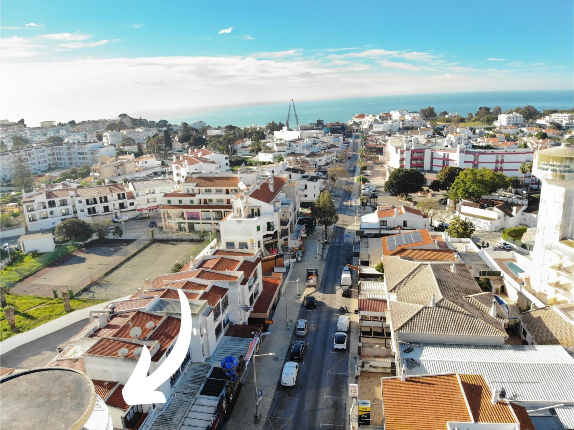 Newly Remodeled 2bd Brilliant Oura Strip 9min Albufeira