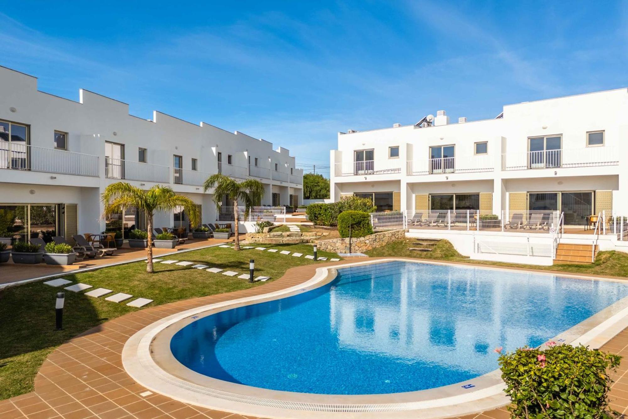 Dk Residences *