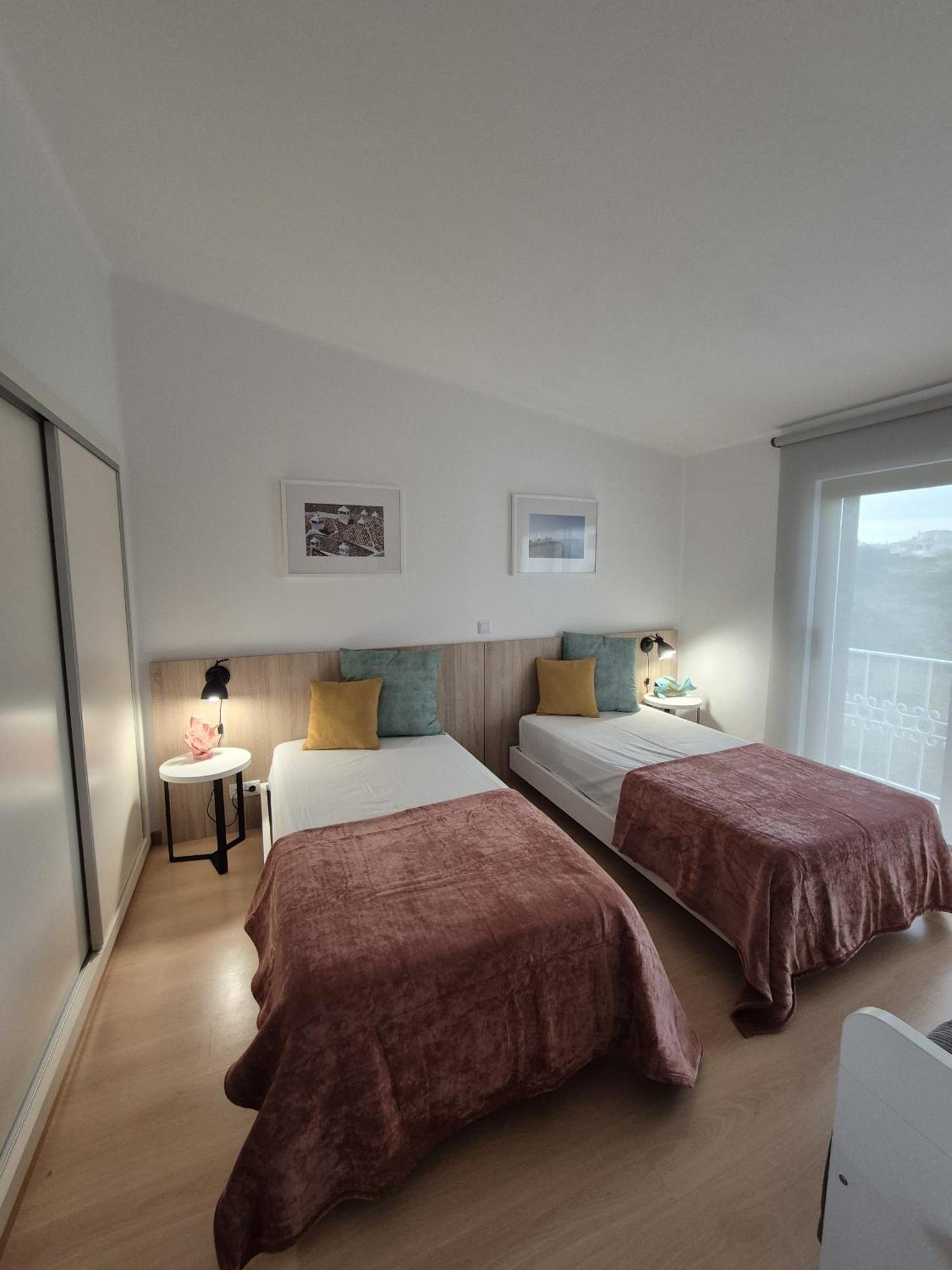 T2 86b Na Sao Rafael, Vista Mar - Apartamento *