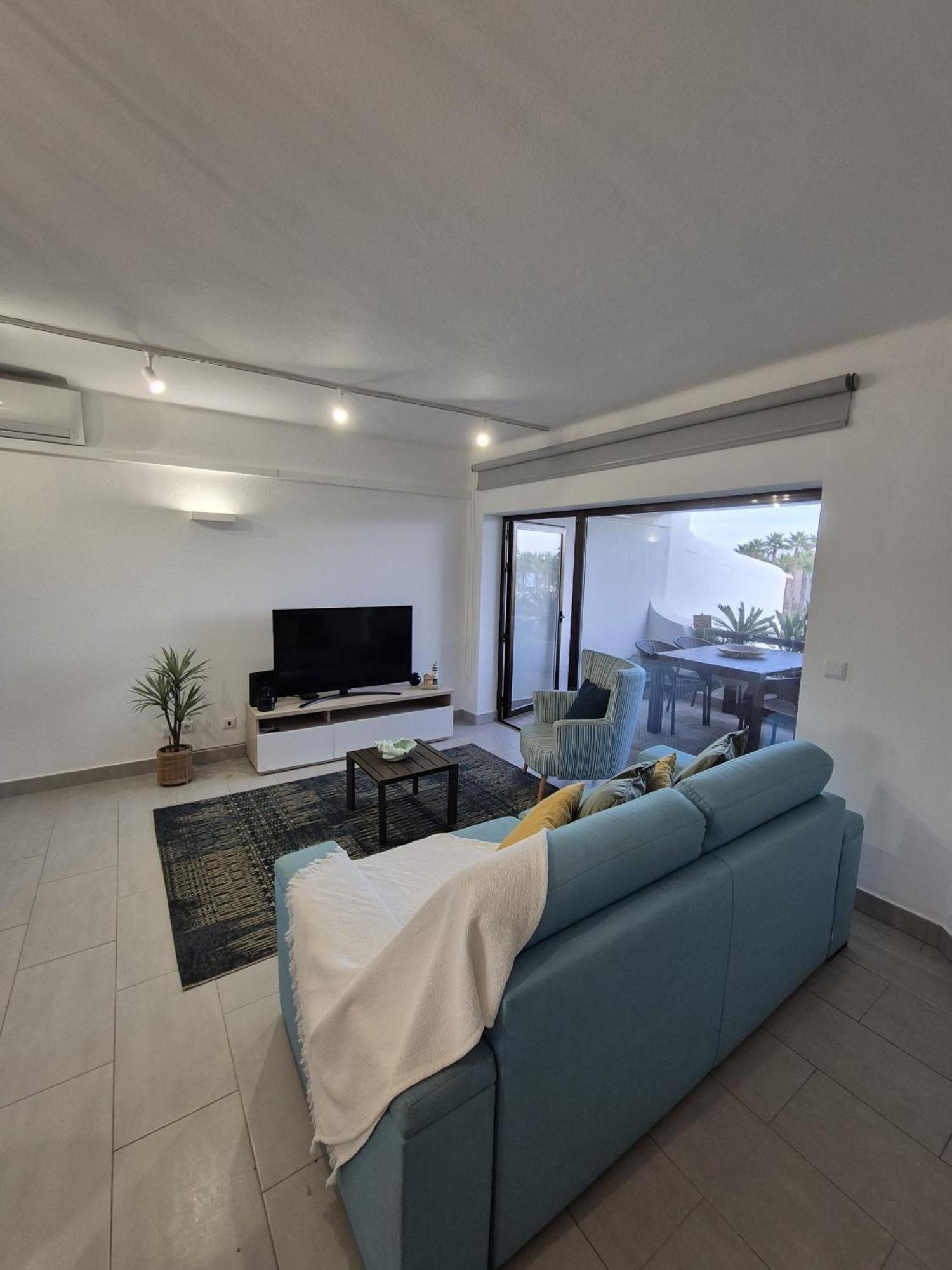 T2 86b Na Sao Rafael, Vista Mar - Apartamento *