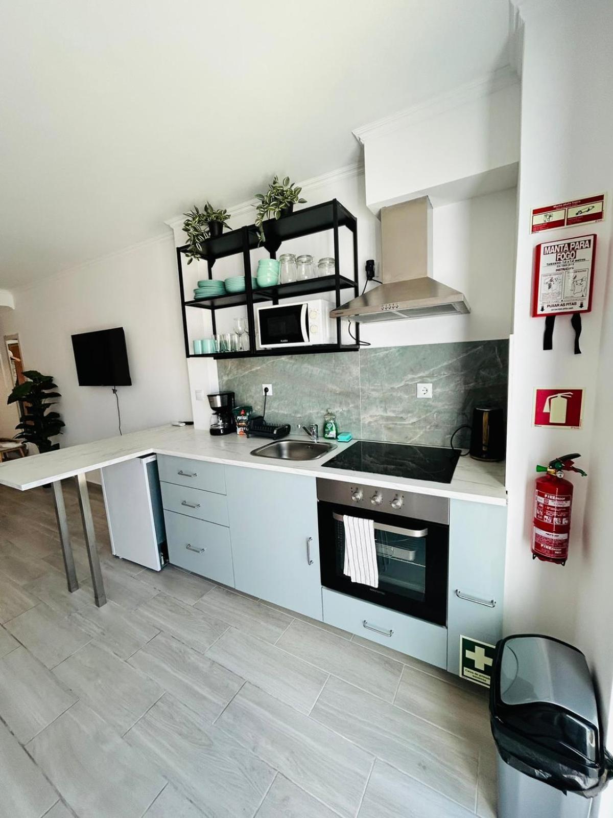 Well Located Flat At Oura *