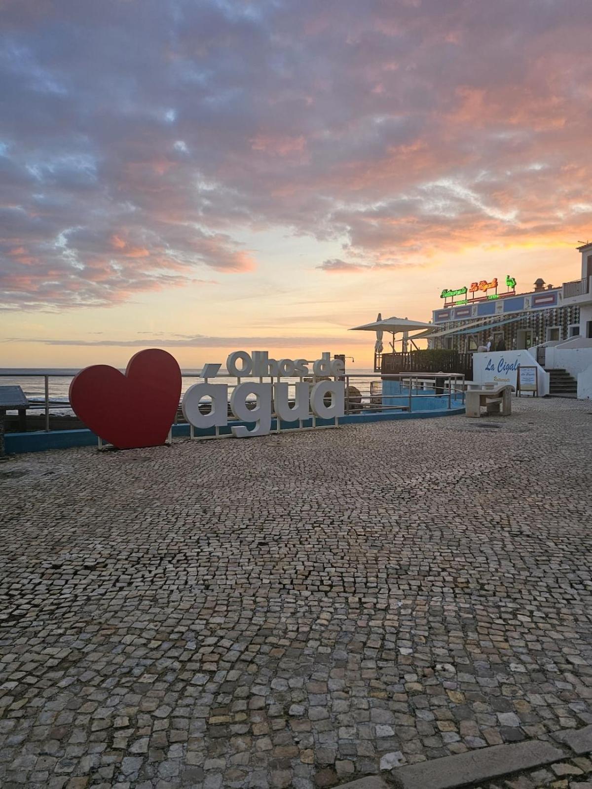 Charmoso A 300m Da De Olhos De Agua ! Hospedagem domiciliar Albufeira