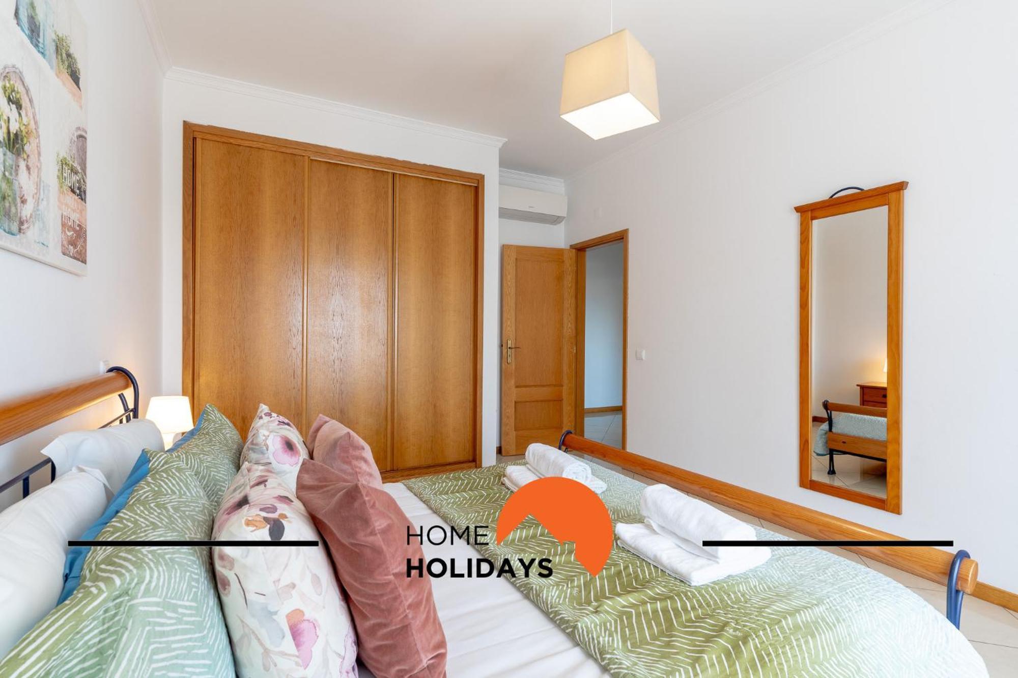 #316 Quinta Pedra Dos Bicos By Holidays *