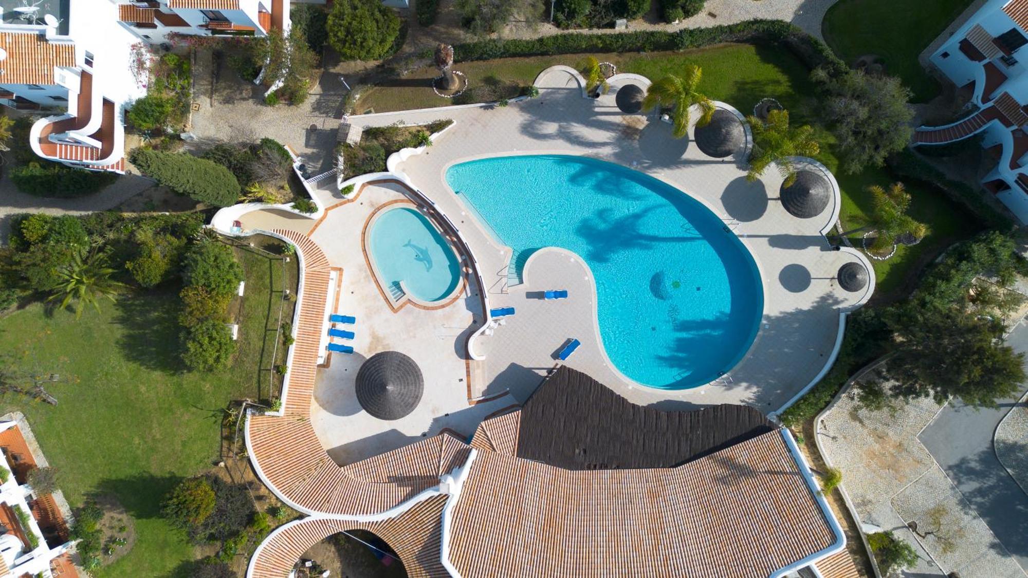 Beachside Bliss T2 With Pool & Access By Drago Apartment Albufeira