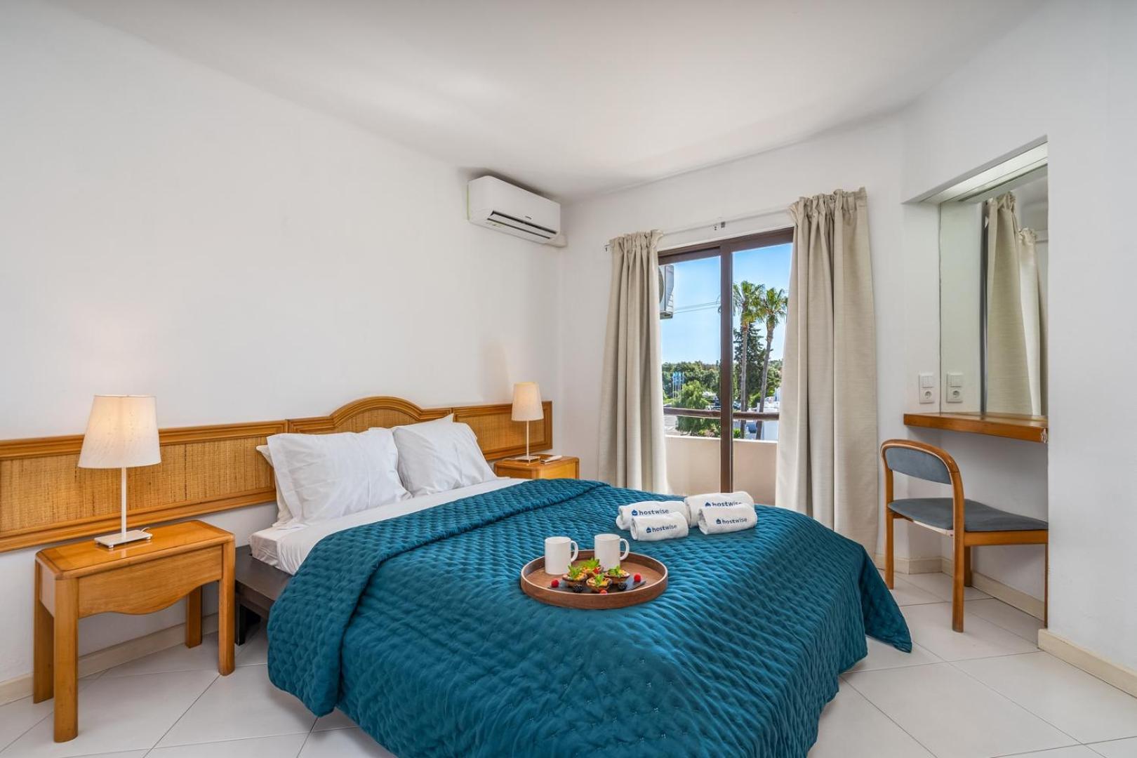 Apartamento Hostwise - Sunny Flat With A Balcony & Pool Albufeira