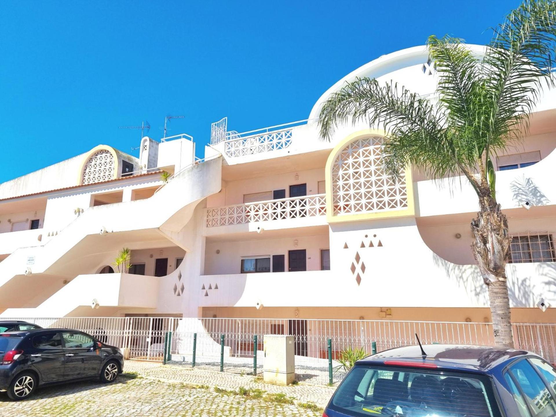 Corte Real Ae - Sea & Old Town View Apartment Albufeira