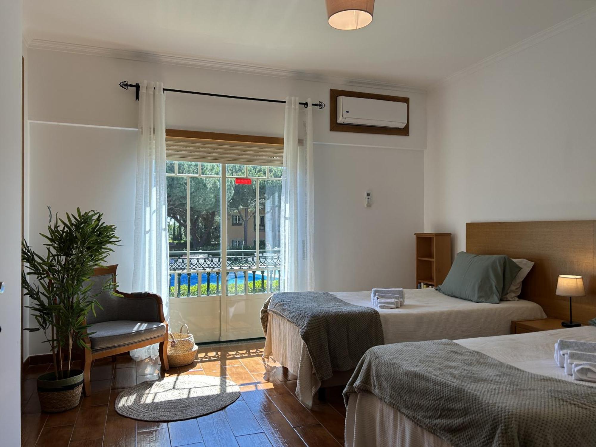 Moradia V2 Quinta Pedra Dos Bicos -praia Da Oura - Apartamento Albufeira