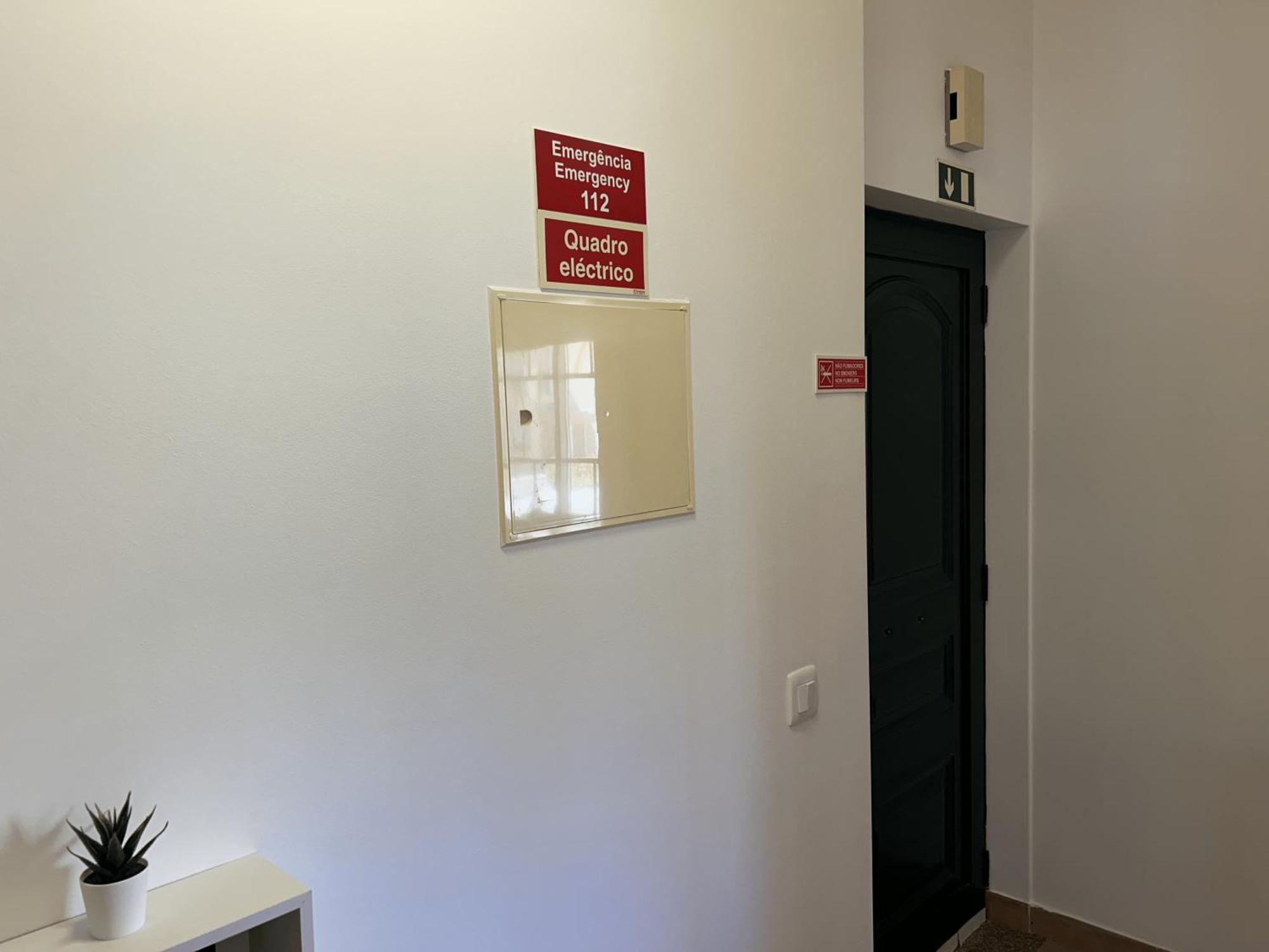Apartamento Moradia V2 Quinta Pedra Dos Bicos -praia Da Oura -