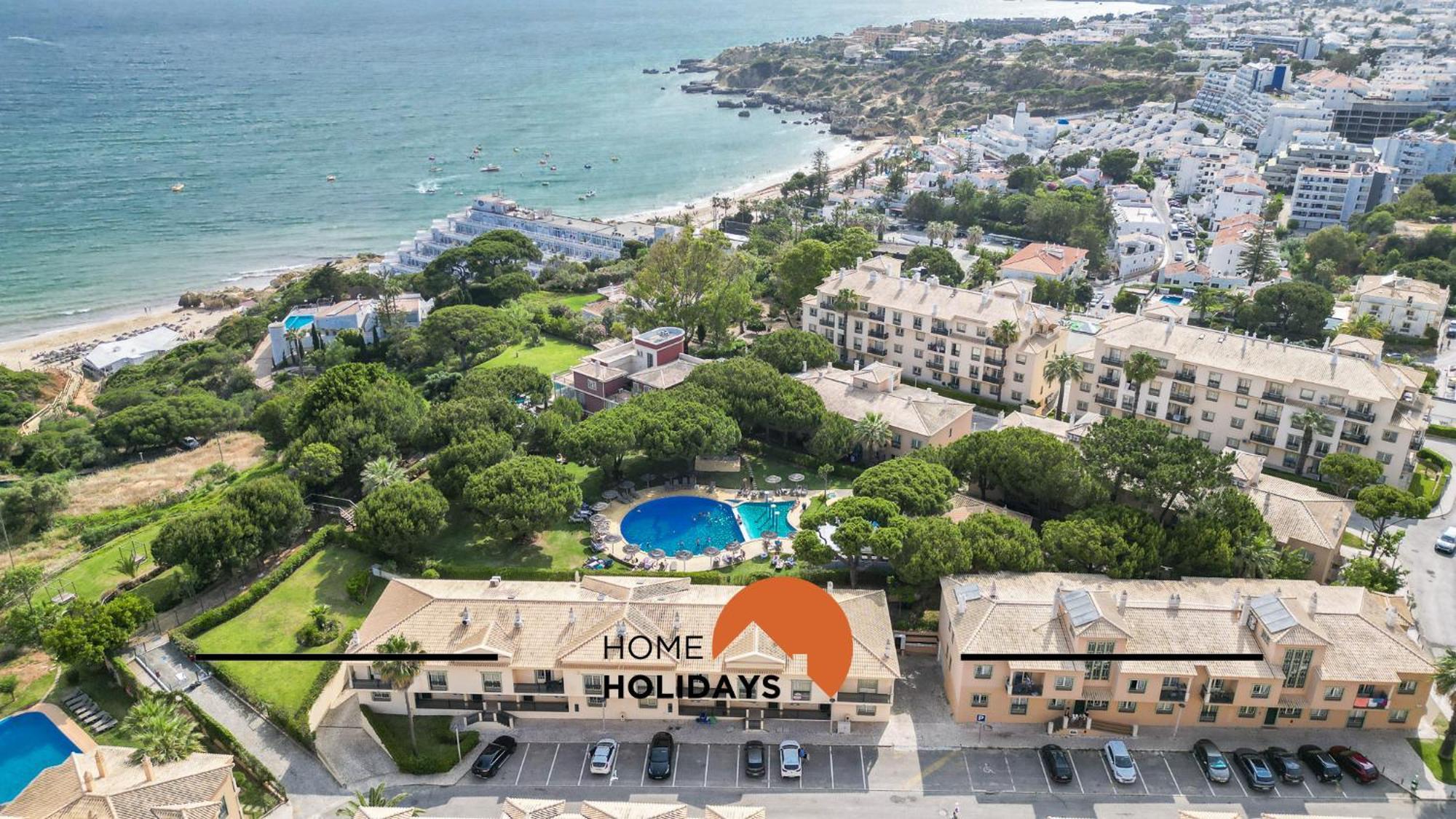 #269 Pedra Bicos R By Holidays Appartement