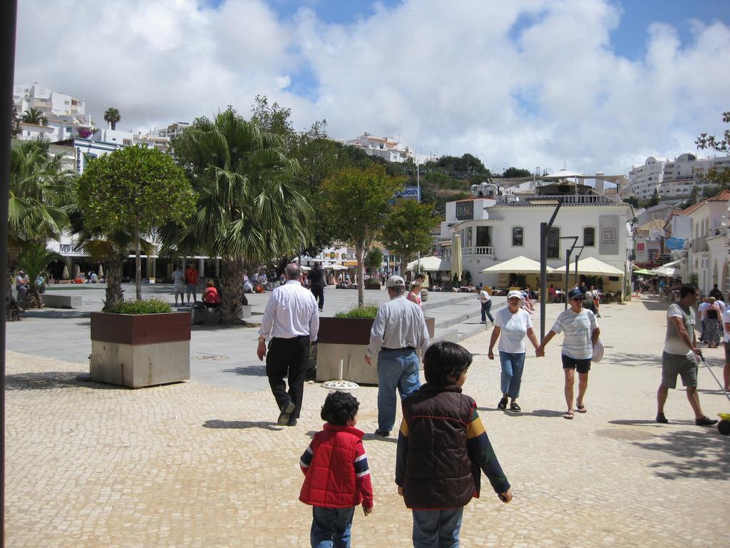 - T2 Old Town - 200m Apartment