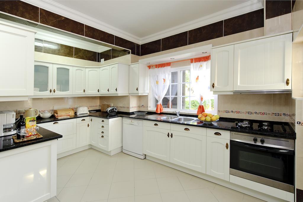 Villa Paraiso Spacious And Central To Enjoy Best Beaches Ac Wifi Garden Pool *