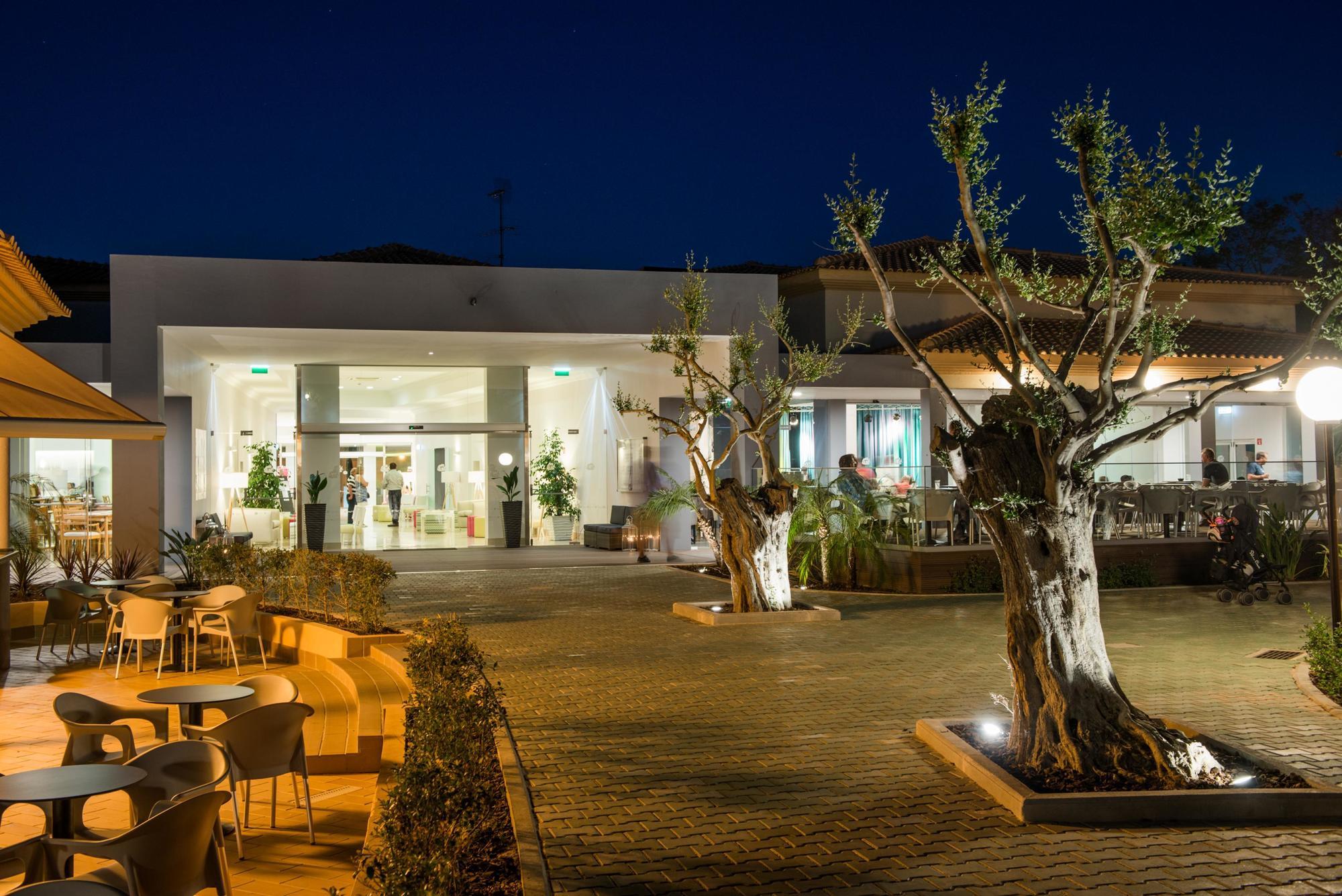 Apart-hotel 3hb Clube Humbria 4*