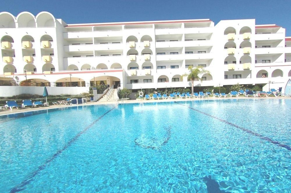 Aparthotel Alagoamar 4*
