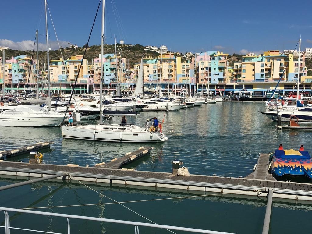 Holiday home Acquamarina - 5 Bedroom, Water Front Albufeira