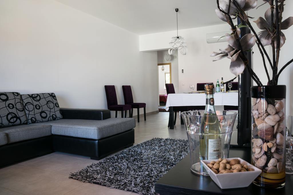 Vitismar Apartamento