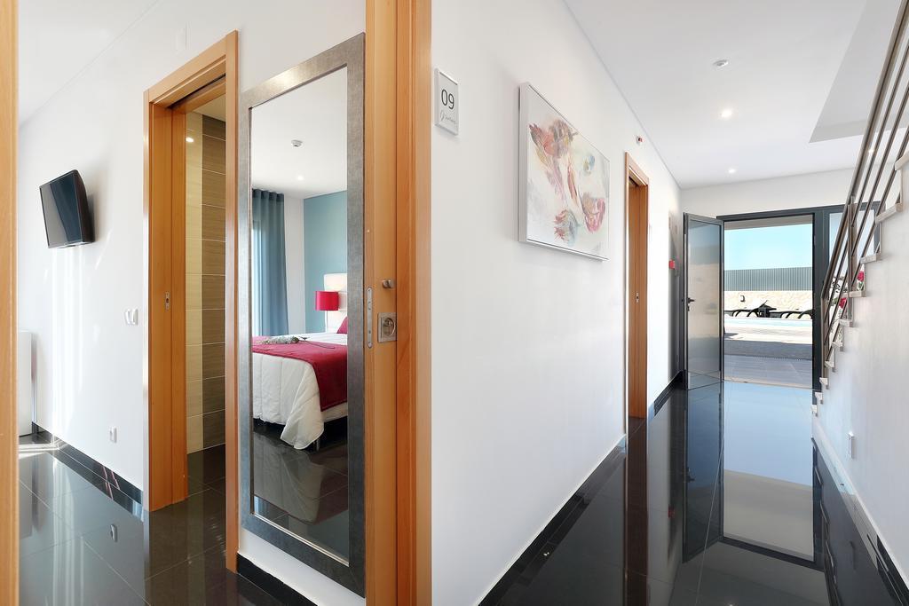 Sunfield - Only Adults 2*