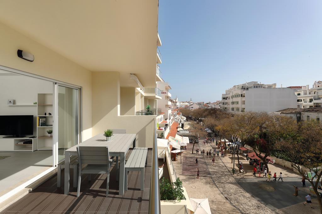 Original 3 Bedroom Downtown Appartement Albufeira