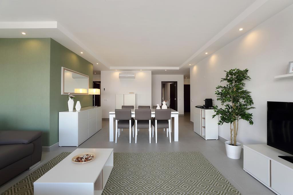 Original 3 Bedroom Downtown