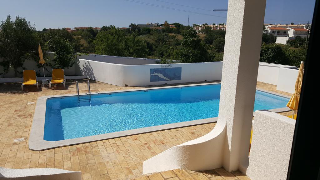 V3 Com Piscina Privada * Albufeira