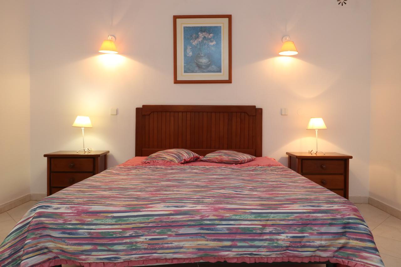 Goncalves Villa *