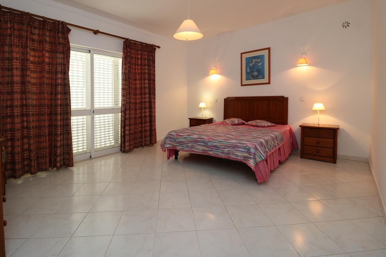 Goncalves * Albufeira