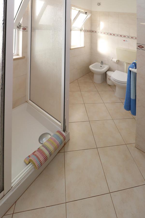 Goncalves Villa Albufeira